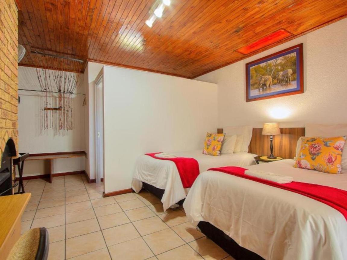 Airport Bird & Game Lodge